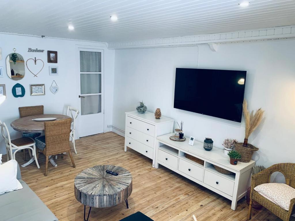 Apartamento Con Encanto Tipico Cereta Centro Puigcerdà Buitenkant foto